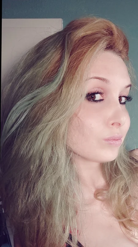 Other Wonderland OnlyFans profile