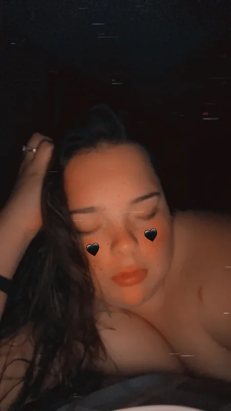 Kendra OnlyFans Profile Kendra OnlyFans Brunette Creator