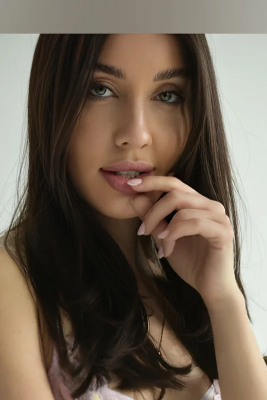 Juli OnlyFans Profile Juli OnlyFans creator from Ukraine with beautiful photos.