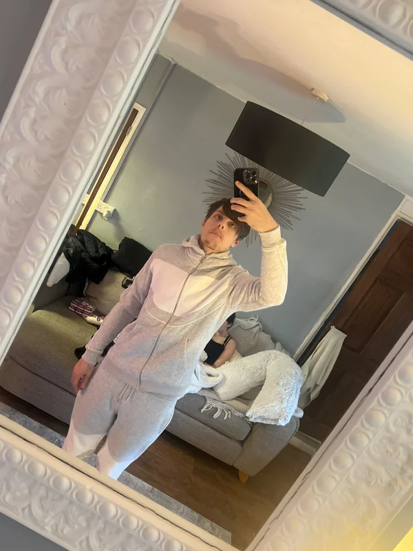 Ukwhiteboy OnlyFans Creator Ukwhiteboy OnlyFans creator with exclusive content
