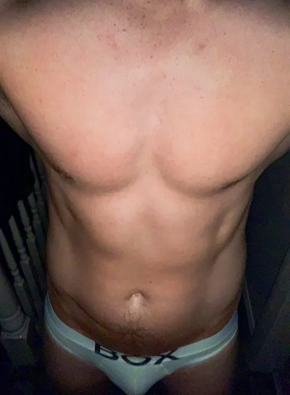 Uknaturist OnlyFans Profile Uknaturist OnlyFans UK naturist creator