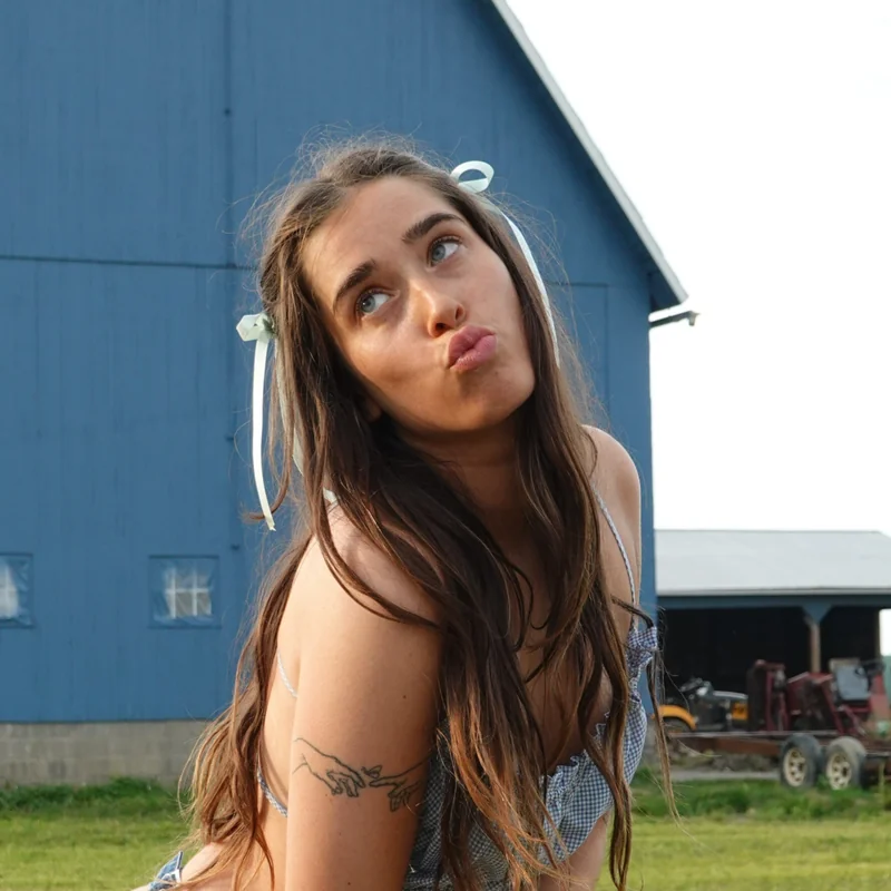 Livinia Roberts - OnlyFans Creator Profile Picture