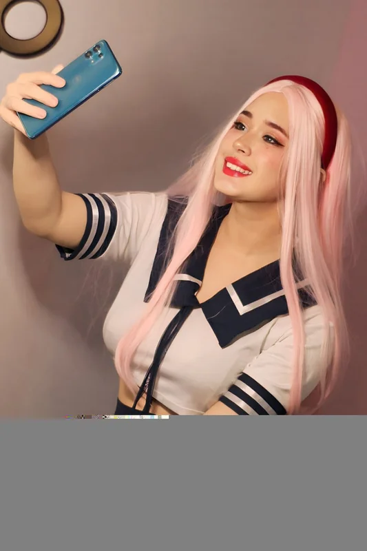 Usagi OnlyFans Cosplay Model