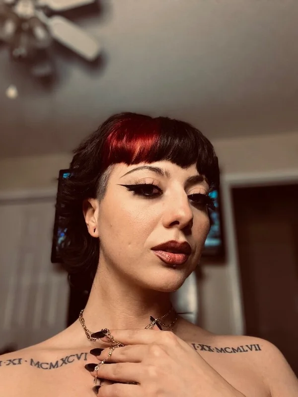 Vrtualsynn - OnlyFans Creator Profile Picture