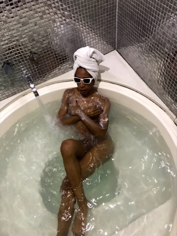 Valentinabigcock OnlyFans profile