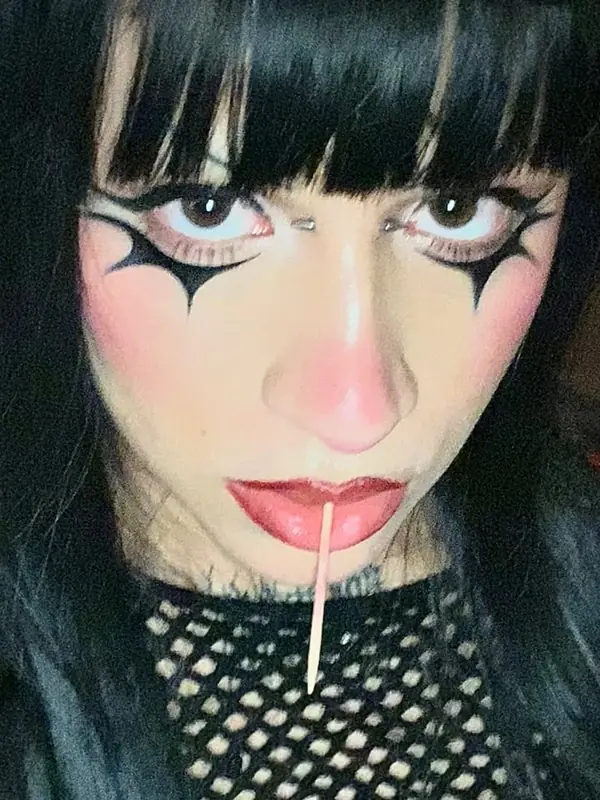 Vivian - OnlyFans Creator Profile Picture