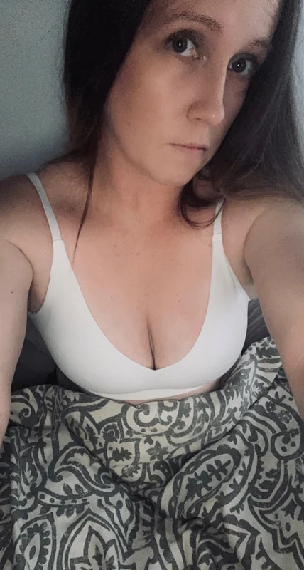 Veronica OnlyFans Creator Veronica OnlyFans 30 something milf