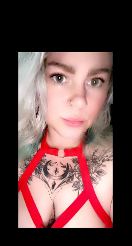 Veronica OnlyFans Creator Veronica OnlyFans tattooed creator
