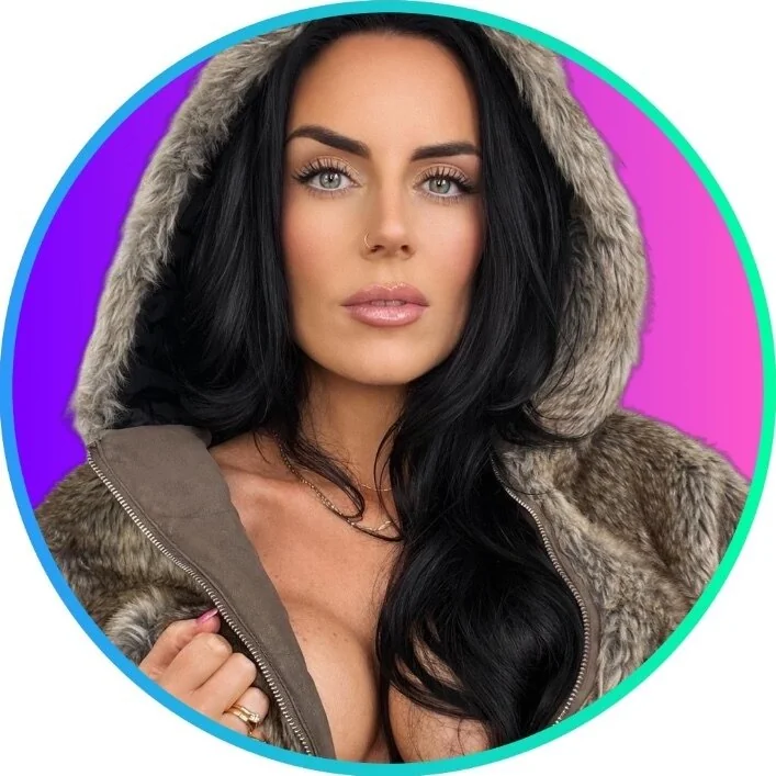 Violet Vallencourt OnlyFans profile