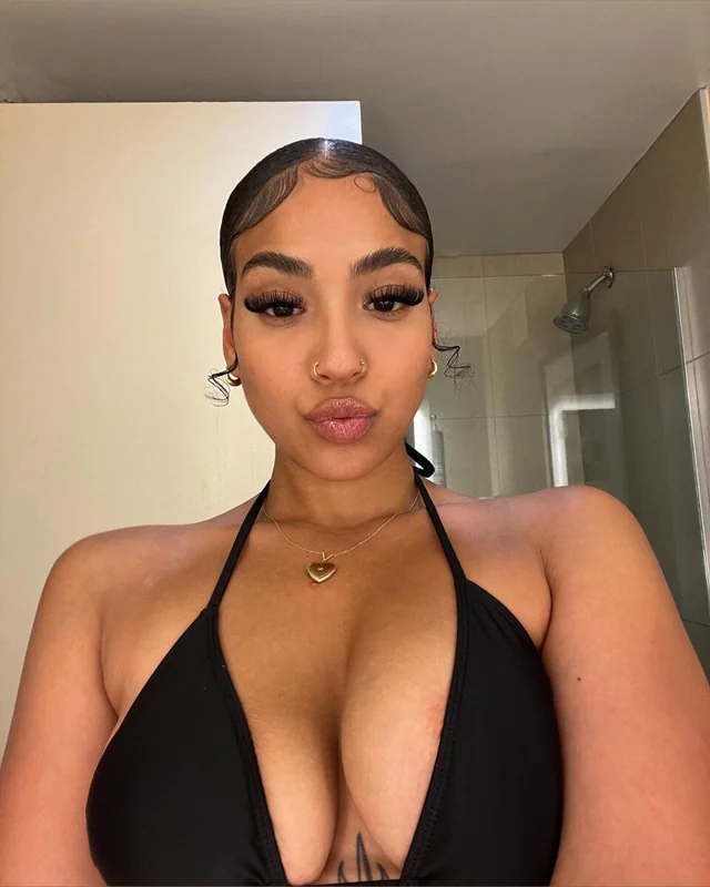 Queen Virdi OnlyFans Profile Queen Virdi OnlyFans natural aesthetic