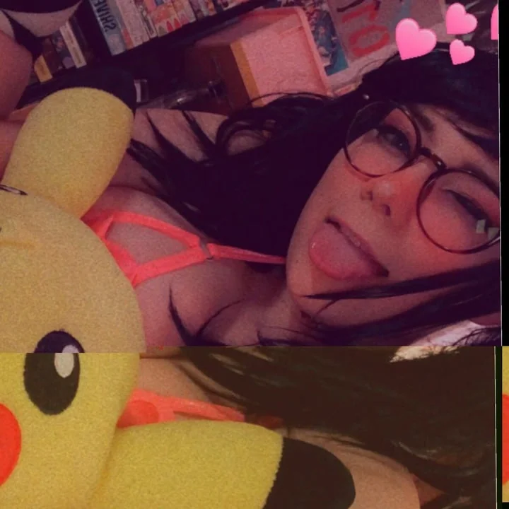 Viveee OnlyFans Profile Viveee OnlyFans creator with ahegao content