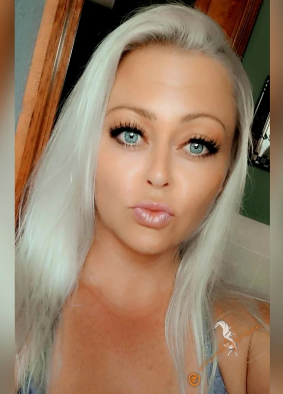 îîძℓỿ îກ OnlyFans beach lover
