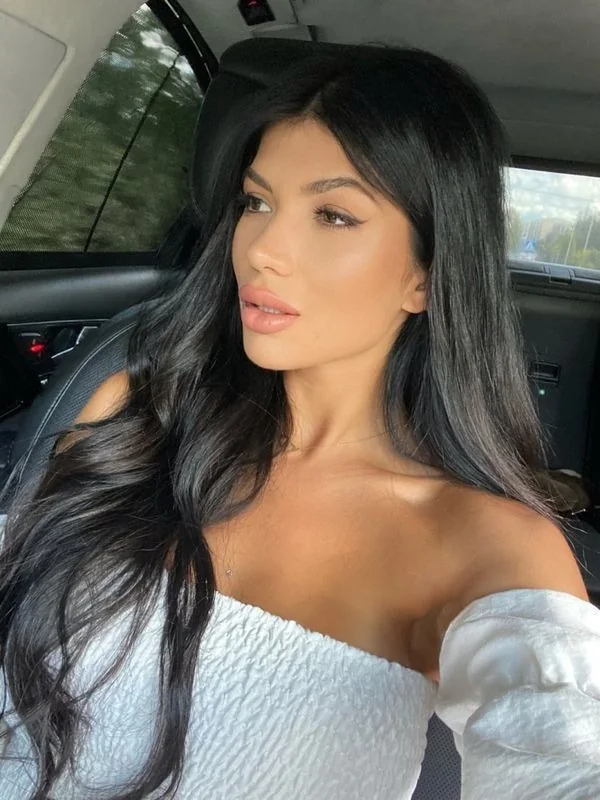 Volkova Ekaterina OnlyFans profile