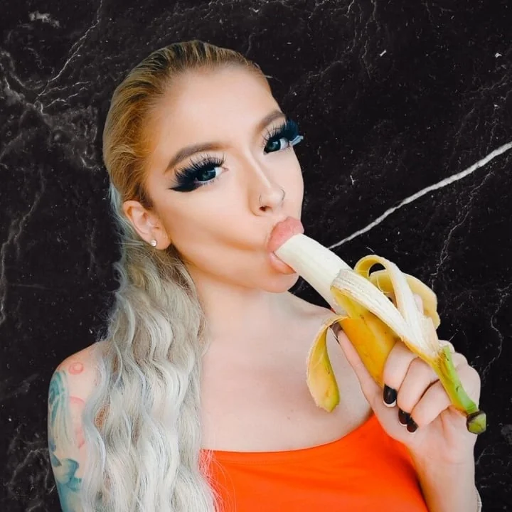 Vvolfie - OnlyFans Creator Profile Picture