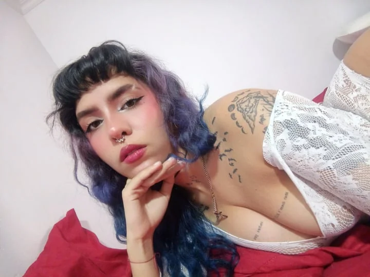 PrincessNoja🖤 OnlyFans tattooed alternative creator