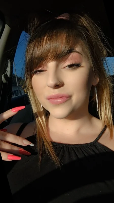 Wild Orchid OnlyFans Profile Wild Orchid OnlyFans glamorous brunette