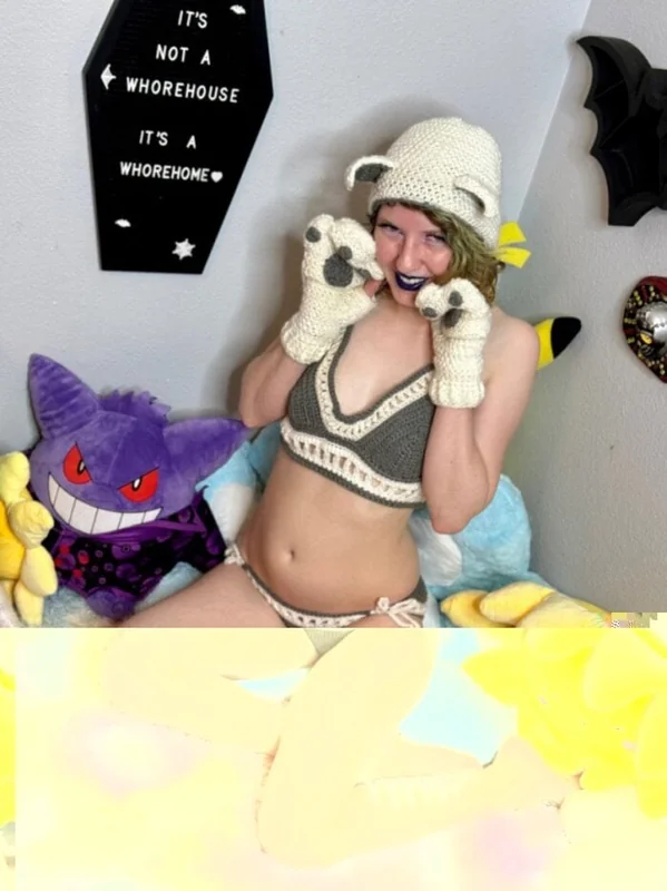 Wreckitredd OnlyFans Profile Wreckitredd OnlyFans creator with a playful personality