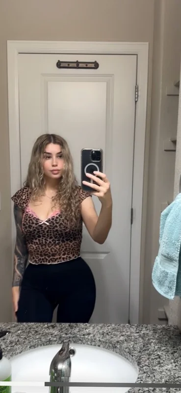 Xandrialeona - OnlyFans Creator Profile Picture