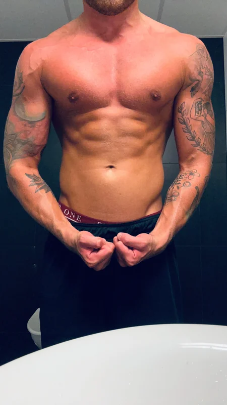 Hungswede - Fitness Enthusiast and Gamerboy Hungswede OnlyFans profile picture - hung gamerboy