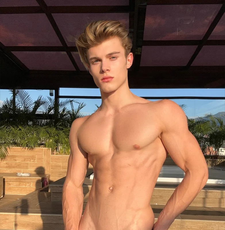 Leo OnlyFans profile