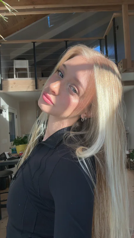 Goddess Kaylee OnlyFans profile