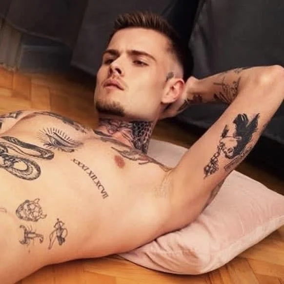 Xxxgreyfans OnlyFans Profile Xxxgreyfans OnlyFans tattooed male creator