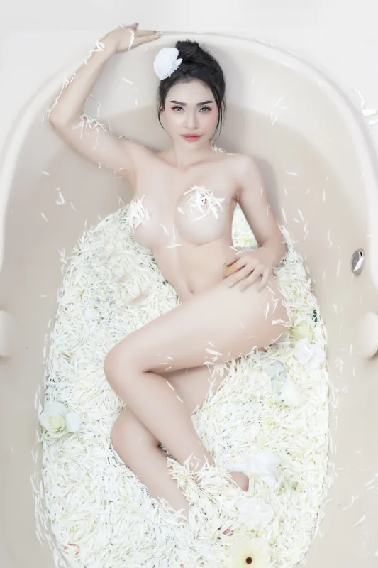 Supichaya Deewarat OnlyFans creator from Thailand