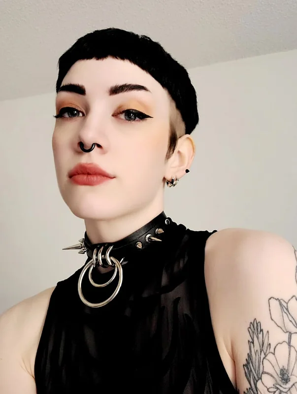 Yourlilandroboy - OnlyFans Creator Profile Picture