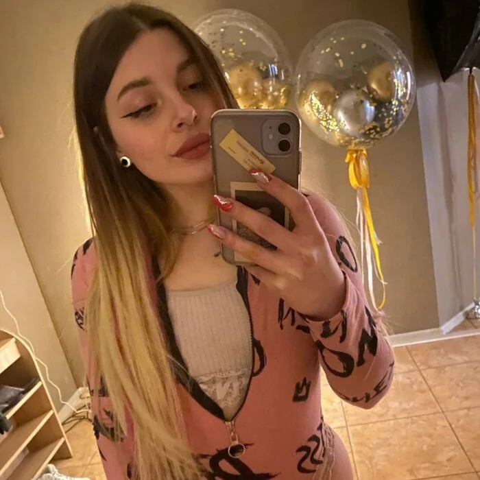 Alisa Bunny OnlyFans profile