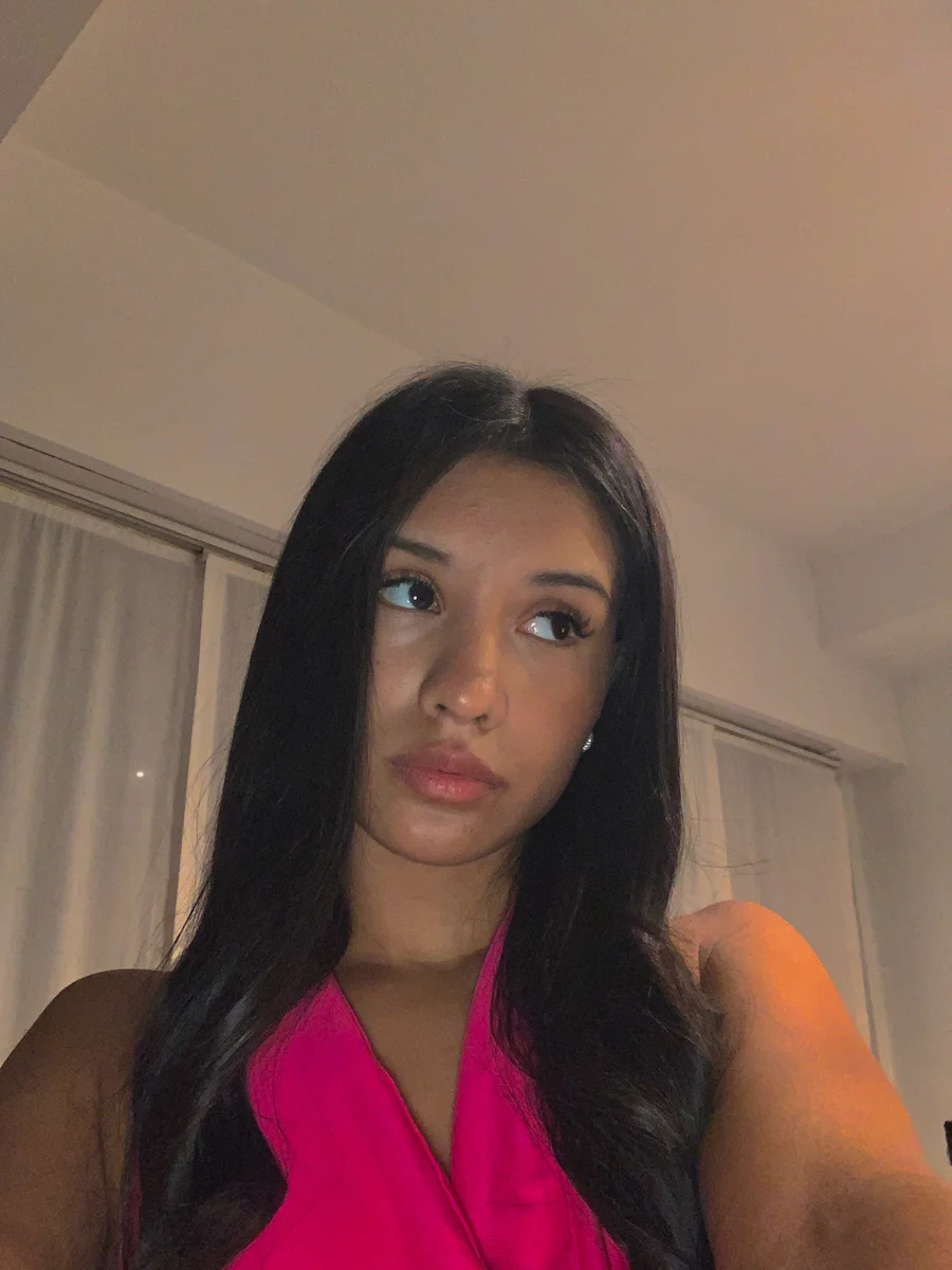 Indian teen with big 🍑 FREE PAGE OnlyFans profile