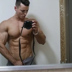 Zach Zeiler OnlyFans Creator Zach Zeiler OnlyFans fitness creator with posing updates