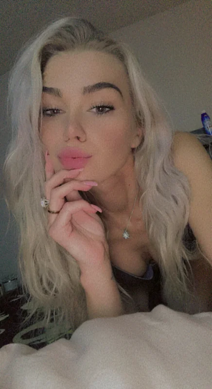 Zanzan044 Exclusive OnlyFans Content Zanzan044 OnlyFans Creator Tiny but Feisty