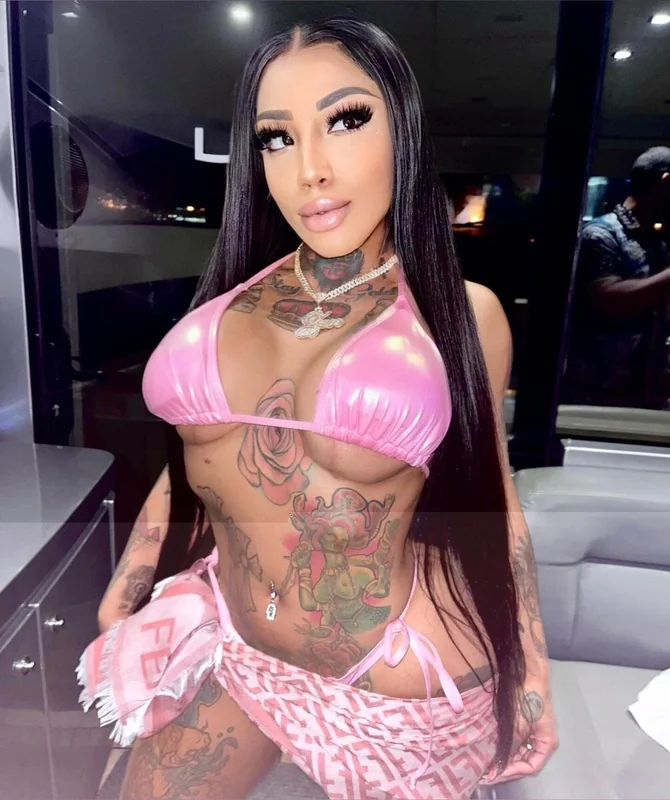 Spicy Latina Mami - OnlyFans Creator Profile Picture