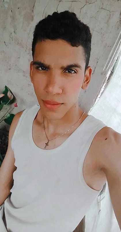 🔥ZOR🔥 OnlyFans Creator 🔥ZOR🔥 OnlyFans creator with a passion for art.