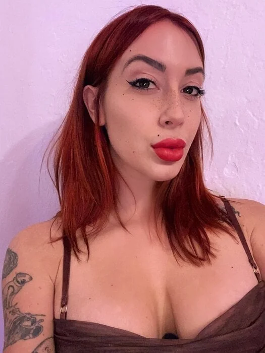 Zoyaferrante OnlyFans Profile Zoyaferrante OnlyFans Curvy Creator